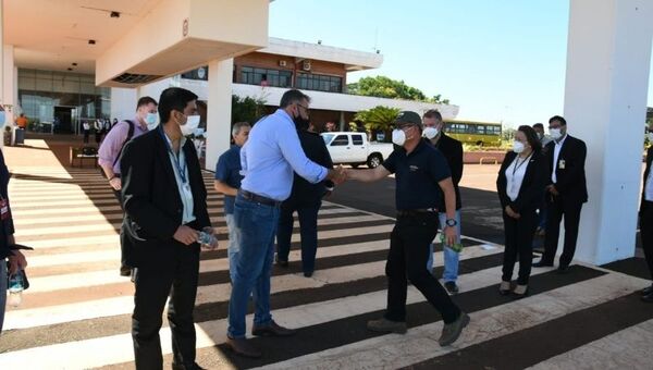 Wega invertirá inicialmente US$ 15 millones para fabricar avión de uso militar en Paraguay
