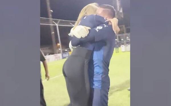 Crónica / ¡UN MONUMENTO! Jean fue convencido por su novia para seguir en Cerro cuando se quería rajar