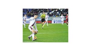 Torino empata ante Cagliari, con Tony