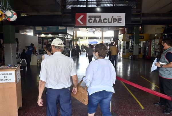 Piden acudir a la Terminal de Ómnibus sólo 20 minutos antes del viaje - Nacionales - ABC Color
