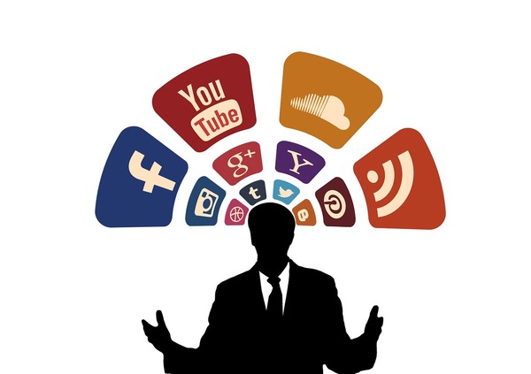 Uruguay inicia el debate para regular a empresas de redes sociales
