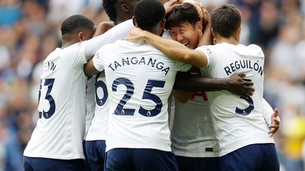 Seis jugadores del Tottenham dan positivo en covid
