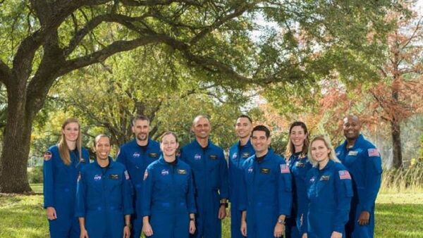 NASA selecciona entre miles a 10 candidatos a astronauta