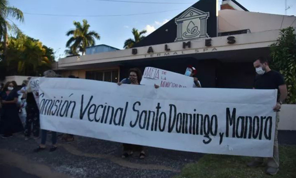 Vecinos del barrio Santo Domingo y Manorá de Asunción se manifiestan contra un local - OviedoPress