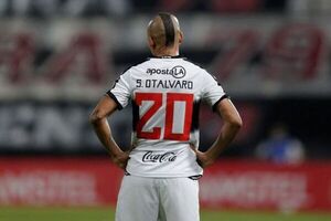 Sergio Otálvaro será baja ante Cerro Porteño