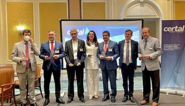 Paraguay mantiene compromiso de acortar brecha digital y garantizar libertad de expresión