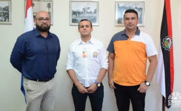 Firman convenio de cooperación en el área de salud entre CDE y Minga
