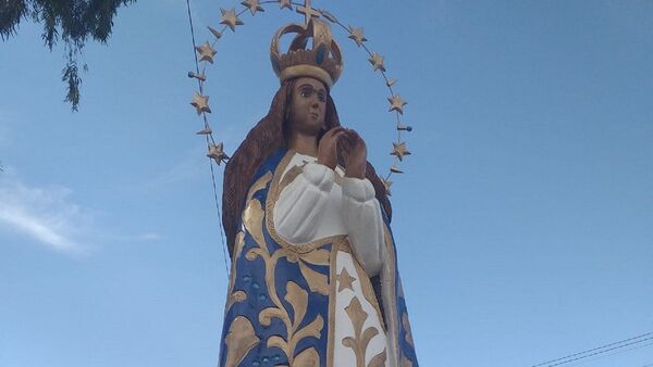 Virgen de casi 3 metros llega a Caacupé desde PJC