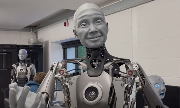 Ameca el robot que realiza expresiones humanas totalmente realistas - OviedoPress