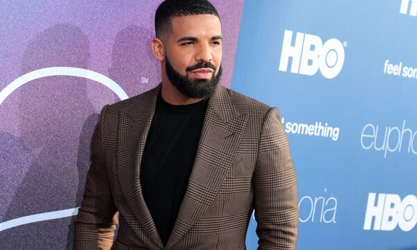 Drake retira oficialmente sus nominaciones al Grammy 2022