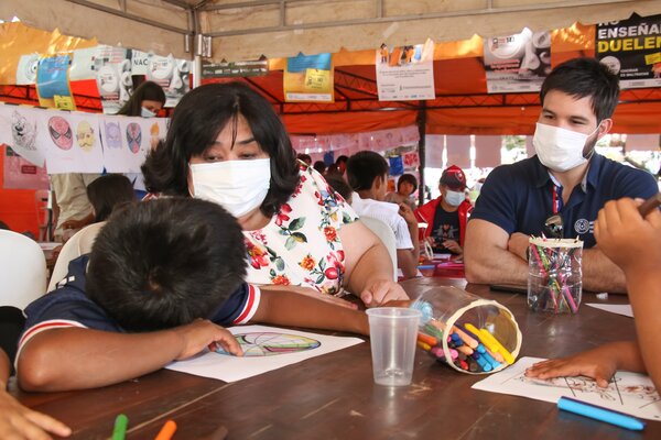 Ministerio de la Niñez y la Adolescencia desplegó espacios de protección en Caacupé - Megacadena — Últimas Noticias de Paraguay