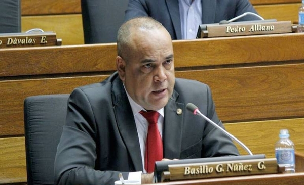 Denuncian “mano negra” que impide intervención en CDE, pero insiste con Gobernación de Central - ADN Digital