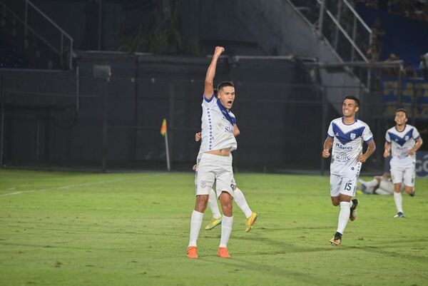 Ameliano saca ventaja en el primer juego con Luqueño - Fútbol - ABC Color