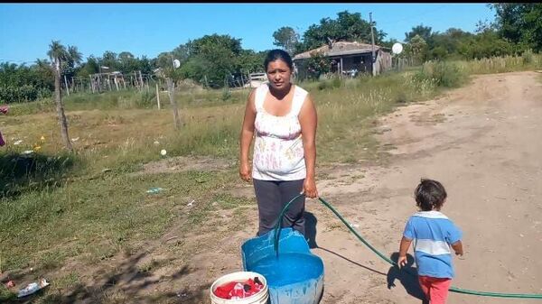 Vecinos reclaman agua potable, arreglo de caminos y trabajo - Nacionales - ABC Color
