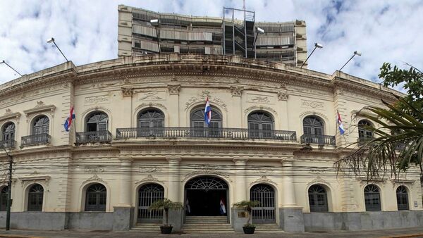 La ley sobre diplomáticos que Cancillería deja pasar