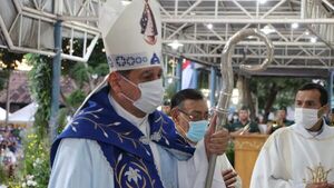 Iglesia culpa a la corrupción por el "triste estado" de Paraguay en misa central de Caacupé 