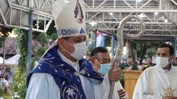 Iglesia culpa a la corrupción por el "triste estado" de Paraguay en misa central de Caacupé