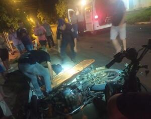 Motociclista fallece tras accidente en pleno centro de San Pedro del Paraná