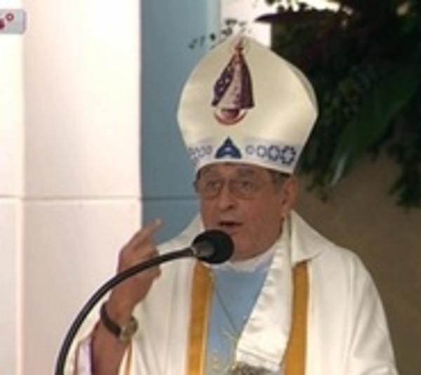 Obispo critica "triste estado" al Paraguay durante misa de Caacupé - Paraguay.com