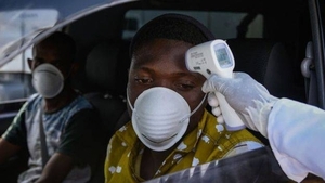 Diario HOY | Los nuevos casos globales de COVID se estabilizan, pero se disparan en África