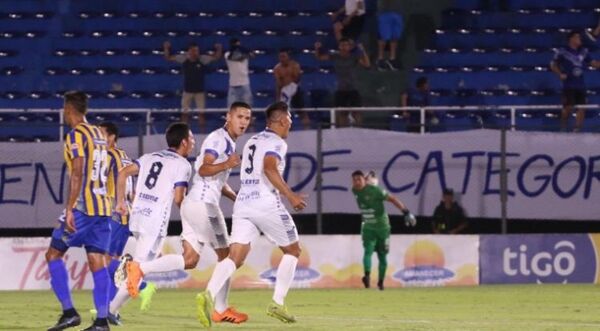 ¡Ameliano se lleva el primer round!