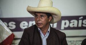 La Nación / Perú: el presidente Castillo se salva de juicio de destitución
