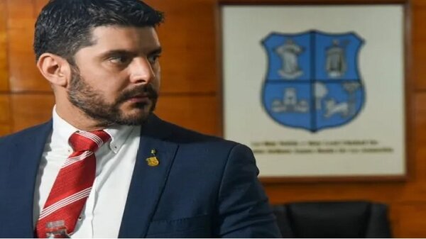 ¿Algo huele mal? Las compras con fuerte olor a corrupción de Nenecho | Noticias Paraguay