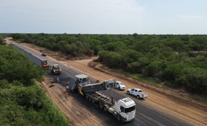 Diario HOY | Inician asfaltado en acceso a hospital en el Chaco