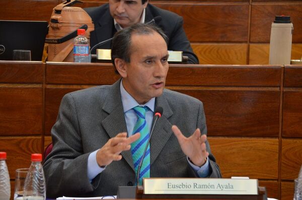Acuerdo para Riera sigue sin dictamen de RREE y se postergaría para el 2022 - ADN Digital