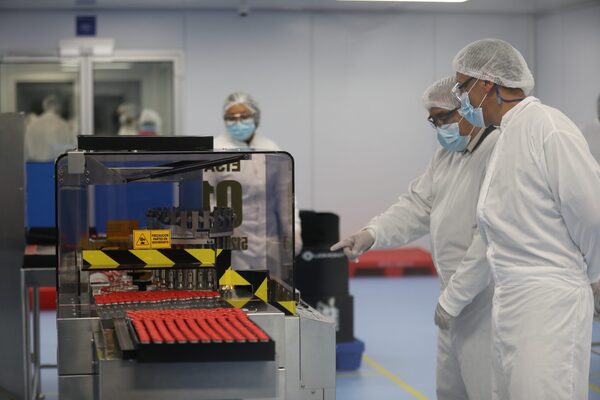 Moderno laboratorio en México produce vacunas anticovid de AstraZeneca - MarketData