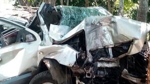 Tres fallecidos deja accidente en Sapucái