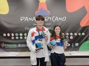 Ángel y Helen, campeones del Panamericano de ajedrez amateur - Polideportivo - ABC Color