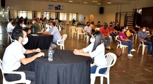 La ARP y COLCAT organizaron feria de empleo