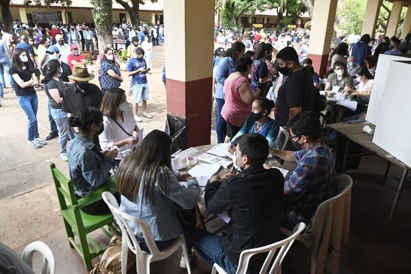 Financiamiento político: intendentes y concejales electos siguen morosos con rendición - Nacionales - ABC Color