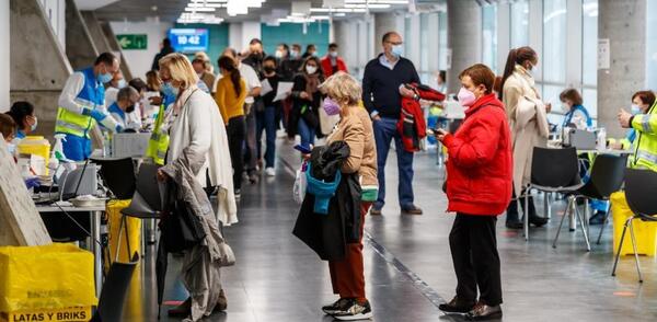 Coronavirus y variante Ómicron: la vacunación obligatoria se abre camino en Europa - .::Agencia IP::.