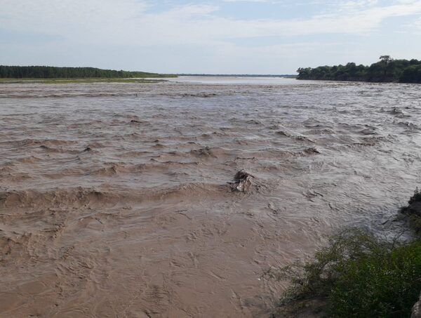Alerta naranja por amenaza de desbordes en el Río Pilcomayo · Radio Monumental 1080 AM