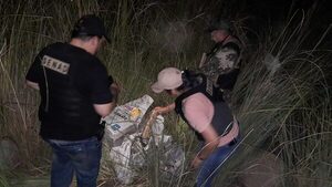 SENAD detecta un cargamento de marihuana prensada a orillas del río Paraná