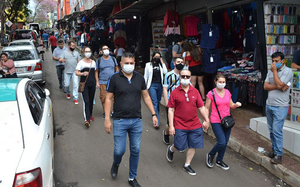 Iniciaron operativo para erradicar del microcentro a supuestos guías de turistas | DIARIO PRIMERA PLANA