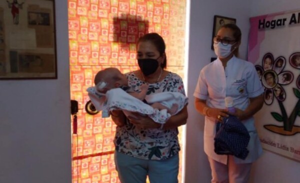 Bebé quedó abandonado por su madre en el hospital del IPS
