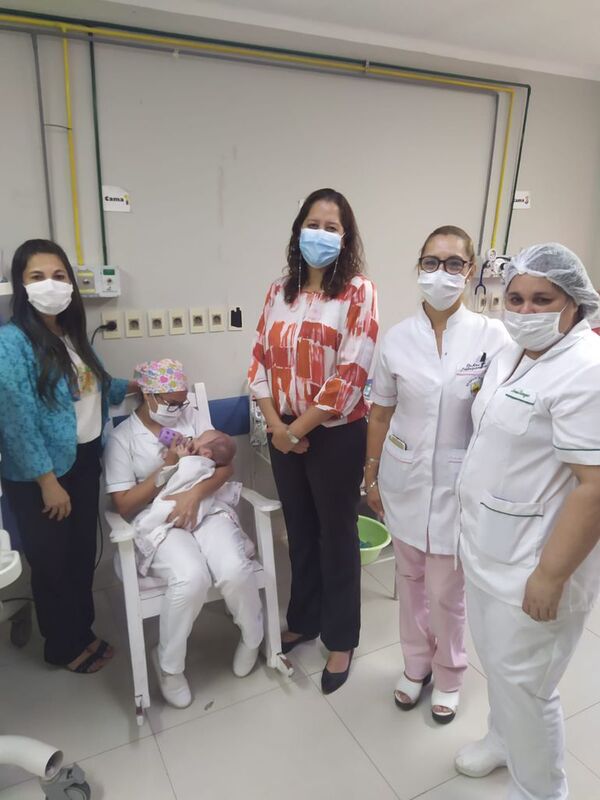 Recién nacido fue operado y luego abandonado en IPS - Nacionales - ABC Color
