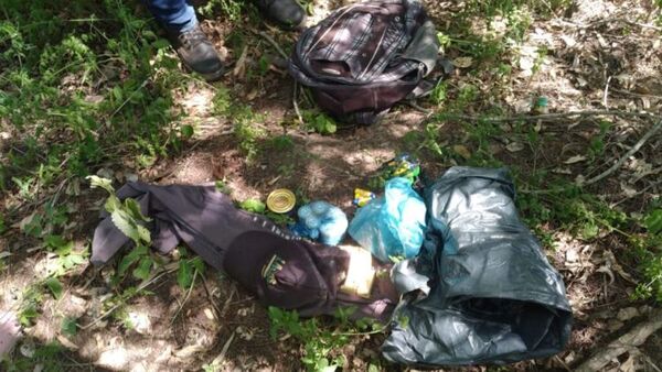 Hallan campamento y proyectiles en las cercanías de la pista aérea en Itapucumí