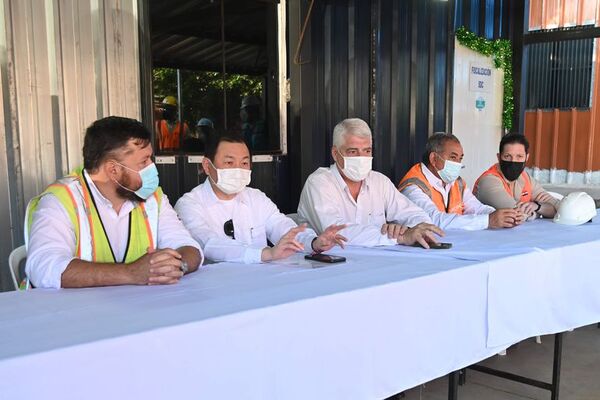 Pasarela “ñandutí”: Wiens dice que se trabaja para “cerrar bien” el contrato con Engineering  - Nacionales - ABC Color