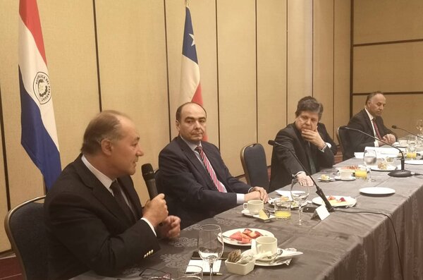 Empresarios plantean crear Consejo Económico Binacional para impulsar el comercio - .::Agencia IP::.