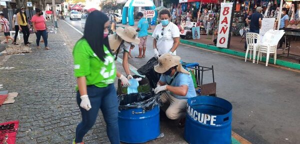 Juntan 400 toneladas de basura en Caacupé