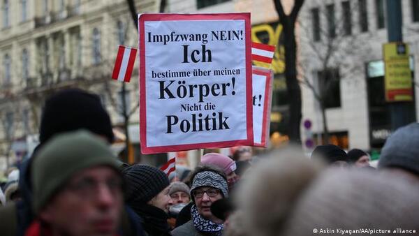 Austria multará con hasta 3.600 euros a mayores de 14 años que no se vacunen contra el Covid-19