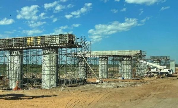 Diario HOY | Avanzan trabajos en puente de 180 metros en la Costanera Sur