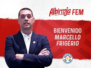 Presentan a nuevo técnico de la selección paraguaya femenina - Fútbol - ABC Color
