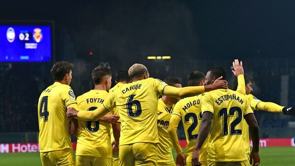 El Villarreal sufre para llegar a octavos