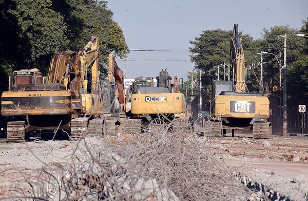 Demolerán barreras centrales en Ruta PY02, en Ypacaraí - Nacionales - ABC Color