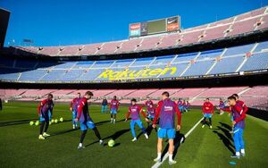 Los seis futbolistas que dejarán el Barcelona el próximo mes